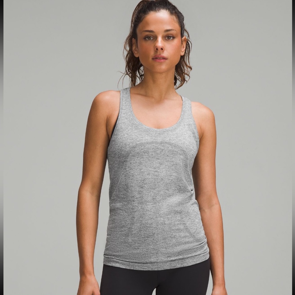 Swiftly Tech Racerback Gray Women's Tank Top